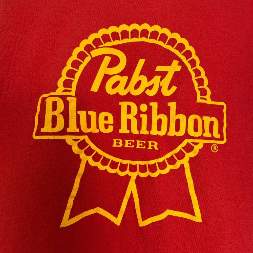 Pabst Blue Ribbon Beer Logo Red T-Shirt‎ Graphic Tee KC Chiefs Kansas City